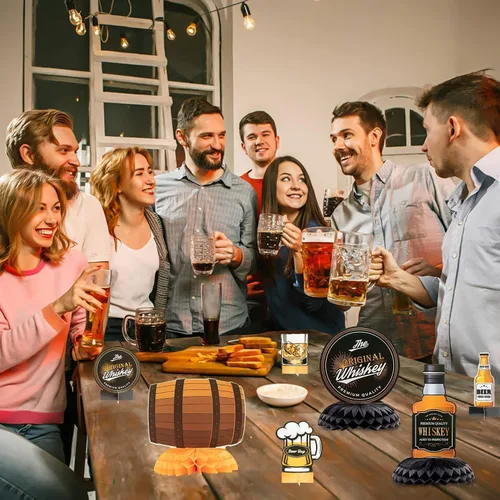 Vista 6 de ANGOLIO Centros de mesa de cerveza de whisky – 12 piezas de whisky de panal de abeja para hombres, centro de mesa de 40, 50, 60, fiesta