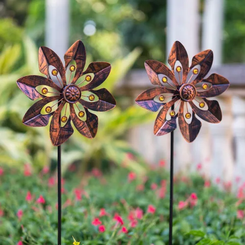 Vista 7 de VEWOGARDEN Paquete de 2 molinillos de viento para exteriores, metal con diseño de flores para decoración de patio, jardín, césped, bronce antiguo