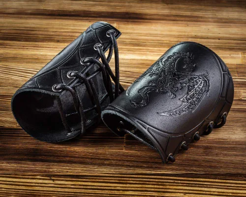 Vista 2 de 100% Genuine Leather Handmade Wrist Cuffs Bracers - LARP Gauntlet - Real Leather Wristbands - LARP Accessories Viking Cosplay Armor Bracelet