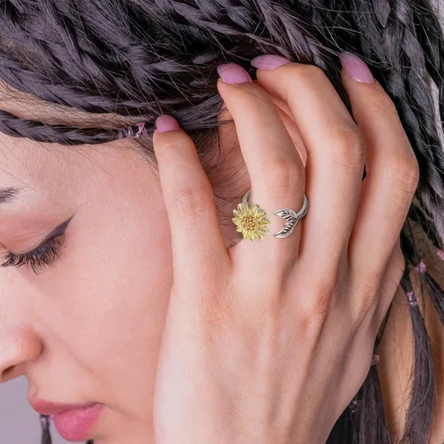 Vista 5 de Banemi Anillos antiestrés para la ansiedad para mujeres, anillo giratorio de flor de circonita cúbica, regalo de joyería para esposa, niña, día