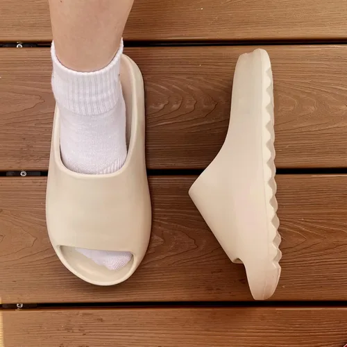 Vista 5 de HERSIL Sandalias suaves para hombres y mujeres, pantuflas de verano, antideslizantes, suaves, para piscina, para interiores y exteriores