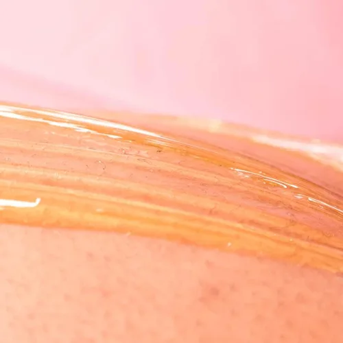 Vista 5 de Sugaring Sugaring NYC - Pasta para bikini, piernas, brasileño, brazos y espalda, 12 onzas