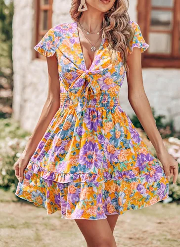 Vista 4 de PRETTYGARDEN Minivestido de manga corta con cuello en V y lazo frontal rojo para mujer