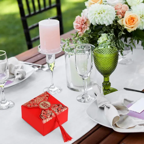 Vista 8 de Abaodam Cajas de dulces de boda chinas, 80 cajas de regalo chinas con borla para invitados, bolsa creativa de decoración de mesa para compromiso