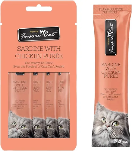 Vista 13 de Fussie Cat Golosinas prémium para gatos en puré de atún, golosinas para lamer, 3 paquetes de tubos de 4 a 0.5 onzas, (12 tubos en total), variedad
