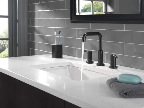 Vista 3 de Delta Faucet Nicoli - Grifo de baño de 3 agujeros, negro mate, 35749LF-BL