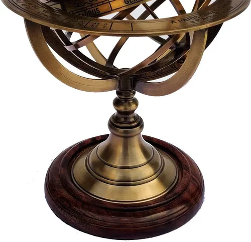 Vista 3 de Globo de esfera armilar de latón antiguo de 11 pulgadas, astrolabio del zodiaco, grabado con base de madera