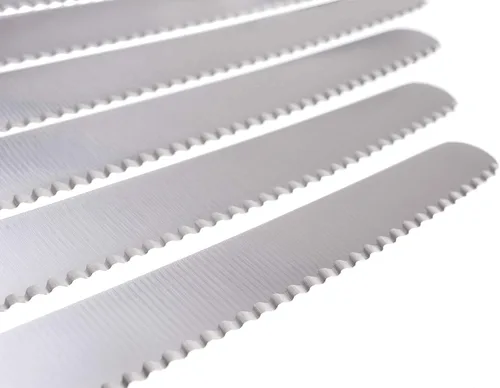 Vista 3 de GRÄWE cuchillo de mesa 6 piezas, juego de cuchillos para cortar, paquete de 6 cuchillos de pan, cuchillo de desayuno con borde dentado en un lado