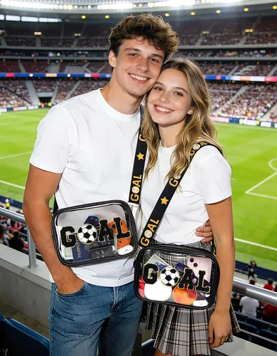 Vista 6 de Bolsa transparente para la Copa Mundial de Fútbol 2026 aprobada por estadios, cangurera cruzada de felpilla para eventos en estadios, conciertos