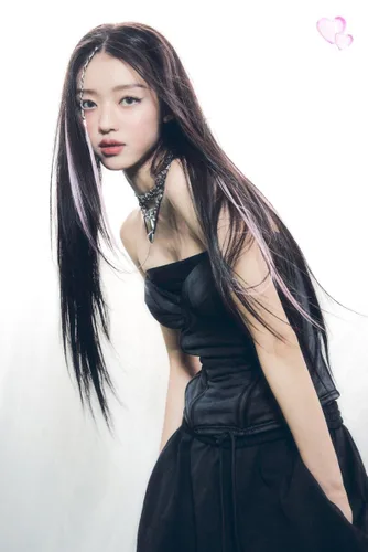 Vista 5 de OH MY GIRL YooA SELFISH 2º Mini álbum CD+Photobook+Tarjeta fotográfica especial+Mini artículo+Tarjeta de mensaje+Tarjeta fotográfica