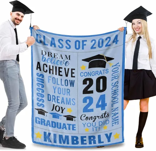 Vista 2 de Manta personalizada con nombre de graduados y escuela para un regalo único, manta personalizada de graduación de clase de 2024, manta suave, 30 x 40