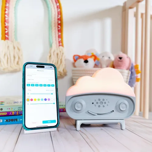 Vista 6 de Happiest Baby SNOObie - Máquina inteligente de ruido blanco, máquina de sonido portátil para bebés con luz nocturna, 12 sonidos relajantes
