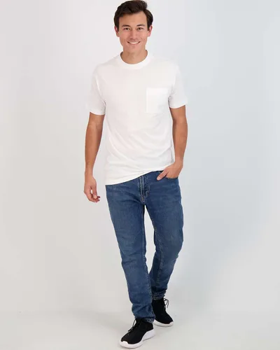 Vista 5 de Real Essentials Paquete de 4 camiseta deportiva de algodón de manga corta con cuello redondo y bolsillo para hombre