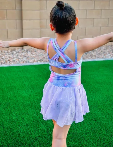 Vista 6 de Zaclotre Leotardos de gimnasia para niñas, con tirantes cruzados, brillantes vestidos de baile de ballet con espalda hueca y falda para disfraz
