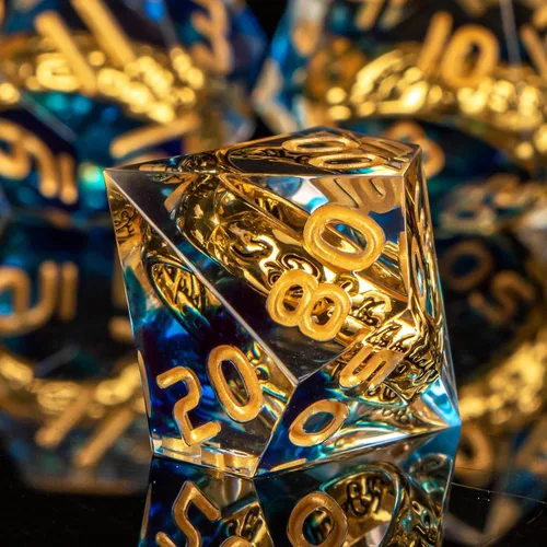 Vista 8 de OUKELANWO Magic Lord Rings - Juego de dados DND con caja, 7 piezas de dados LOTR D&D de resina para juegos de rol, dados azul dorado de Dungeons