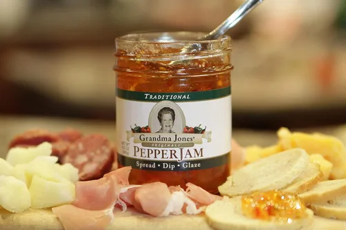 Vista 9 de Spicy Lover's Pepper Jelly - Paquete de tres