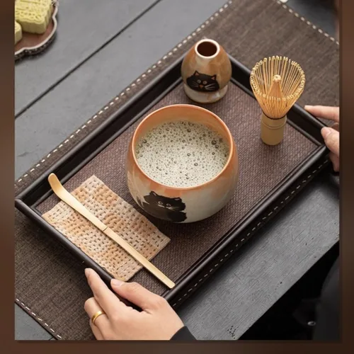 Vista 4 de Juego de batidor de matcha, juego de 4 piezas para ceremonia de matcha con batidor de matcha, cuchara de bambú de matcha, soporte para batidor