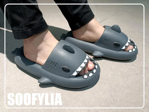 Vista 4 de Soofylia Shark Slides - Sandalias de playa unisex para adultos, mujeres y hombres, sandalias de playa con forma de tiburón, pantuflas