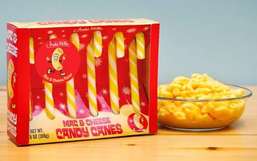 Vista 2 de Archie Mcphee - Bastones de caramelo de macarrones con queso de 3.8 onzas, seis bastones de caramelo con sabor a macarrones y queso. ¡Dulces