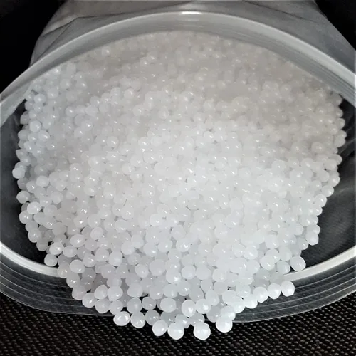 Vista 2 de Victory Pellets 10 libras – Bolitas de plástico fabricadas en Estados Unidos para mantas con peso, costura y relleno de textiles, vertido suave