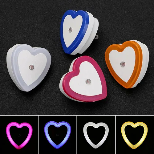Vista 3 de ausuky 0.5W Plug-in Auto Sensor Control LED Noche Luz Lámpara Dormitorio Pasillo Corazón en forma de Corazón (blanco)