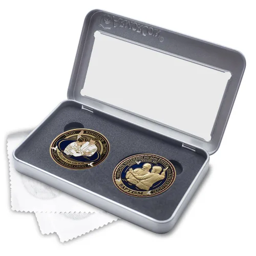 Vista 2 de Armor Coin & Emblem - Baptism LDS Challenge Coins Deluxe Display - Juego de 2 monedas de desafío con paño de pulido adicional