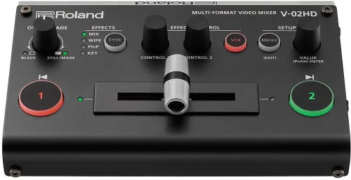 Vista 3 de Roland V-02HD PAC2 Micro Video Switcher Mixer Bundle con BOSS FS-6 Dual Footswitch, 2 cables HDMI y cable de teléfono TS de 1/4 pulgadas