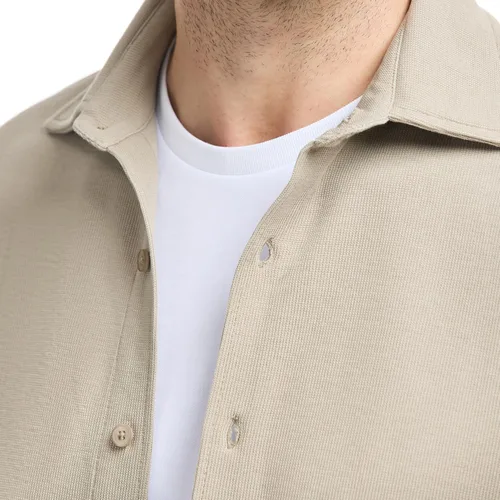 Vista 4 de SAKS Fifth Avenue Manga larga con textura de piqué con botones para hombre