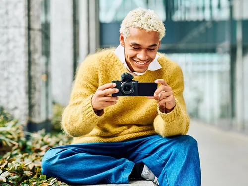 Vista 5 de Sony - Cámara digital ZV1 II de 20.1 megapíxeles para creadores de contenido y vloggers - Negro