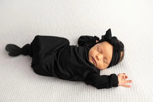 Vista 157 de Three Little Tots Vestido de corbata anudada para bebé recién nacido - Bebé