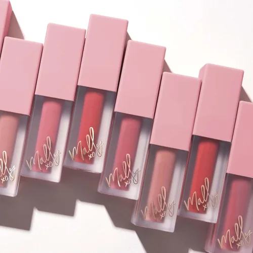 Vista 6 de Mally Beauty Liquid Luxury Matte - Berry - Color de labios líquido mate de larga duración - Fórmula no seca