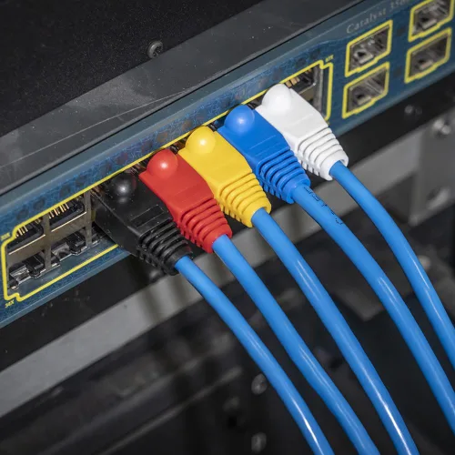 Vista 14 de Klein Tools 80085 VDV Kit de prueba de cables LAN y alambre para enchufes de datos modulares Klein Pass-THU RJ45, 6 piezas