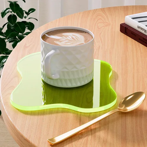 Vista 9 de Posavasos Decorativos de Acrílico, Posavasos Irregulares para Bar y Bebidas, Posavasos para Taza de Café con Forma de Nube Transparente, Perfecto