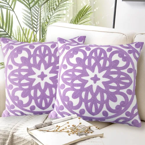 Vista 63 de Alysheer Funda de almohada decorativa bordada de 18 x 18 pulgadas, acogedora y fresca funda de cojín bohemia con diseño de mandala chic de punto