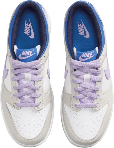 Vista 416 de Nike Kid's Dunk Low Sneaker