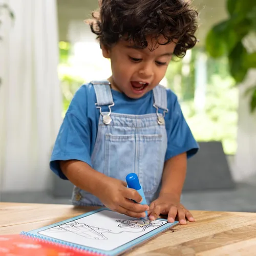 Vista 8 de ¡Melissa & Doug On the Go Wow! Almohadilla de actividad reutilizable para revelar agua, aventura