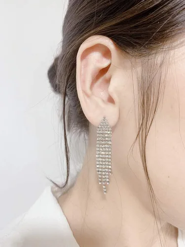 Vista 3 de SELOVO - Aretes colgantes de fleco de candelabro con cristales austriacos transparentes