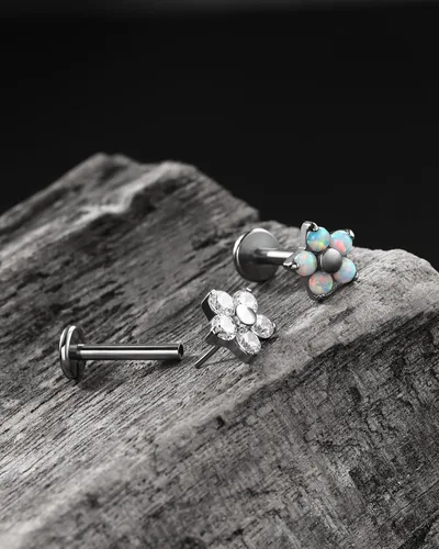Vista 4 de Jewseen Aretes de cartílago de titanio G23 de 16G, aretes de hélice, aretes de cartílago de circonita cúbica, aretes de ópalo sin rosca, piercing