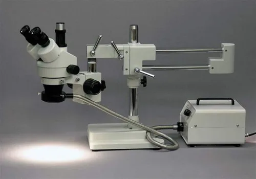Vista 2 de ILUMINADOR DE MICROSCOPIO DE FIBRA ÓPTICA DE 150W CON ANILLO DE LUZ