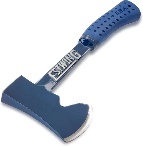 Vista 2 de ESTWING Camper's Axe - Hacha azul de 14 pulgadas fabricada en Estados Unidos con extractor de estacas para tienda de campaña y agarre de reducción