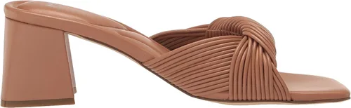 Vista 6 de Marc Fisher LTD Women's Cherrie Heeled Sandal