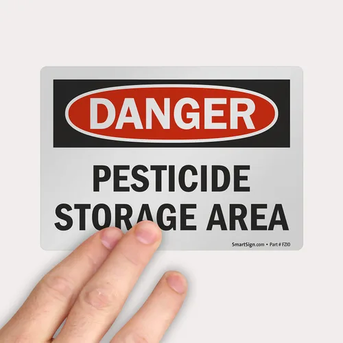 Vista 5 de SmartSign Etiqueta OSHA de 3.5 x 5 pulgadas "Peligro - Área de almacenamiento de pesticidas", poliéster adhesivo laminado de 3 mil, rojo, negro