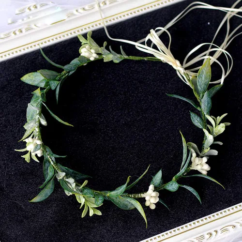 Vista 4 de DDazzling - Diadema de flores de eucalipto para mujer y niña, diseño de hojas verdes, banda para la cabeza, halo para novias, para foto