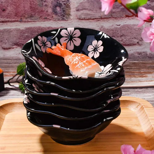 Vista 7 de Juego de 6 platos japoneses de salsa de soja Sakura negra para sushi, tazones de porcelana para salsa Negro HY