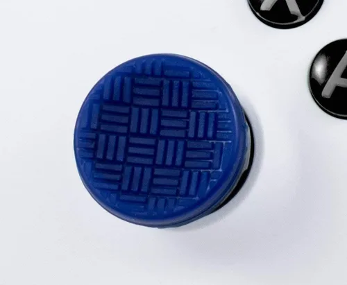 Vista 5 de KontrolFreek Omni for Xbox One and Xbox Series X Controller 2 Performance Thumbsticks 2 Low-Rise Concave Blue