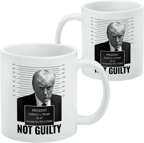 Vista 2 de Trump Mugshot Not Guilty - Taza de café de cerámica, tazas de regalo novedosas para café, té y bebidas calientes, 11 onzas, color blanco