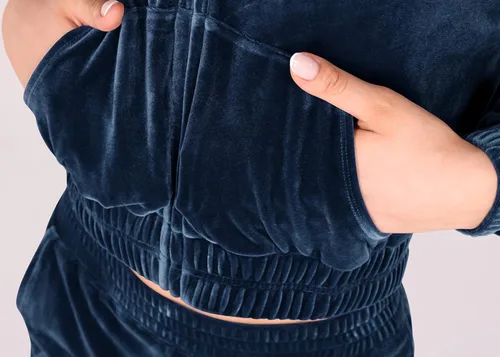Vista 3 de ODODOS Conjunto de 2 piezas de terciopelo para mujer, sudadera con capucha y pantalones de cintura alta con cremallera