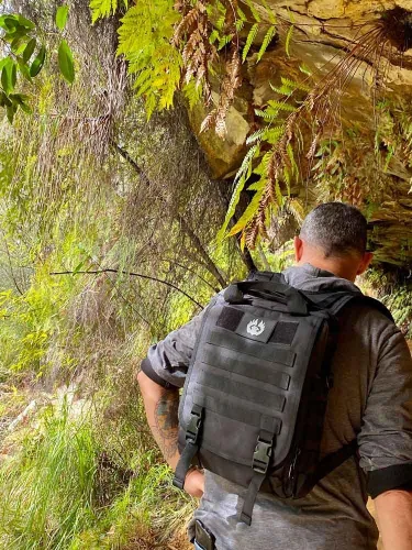Vista 7 de TORCH MOLLE Rucksack Urban Commuter Backpack for Hiking Cycling EDC Gear Black 15L