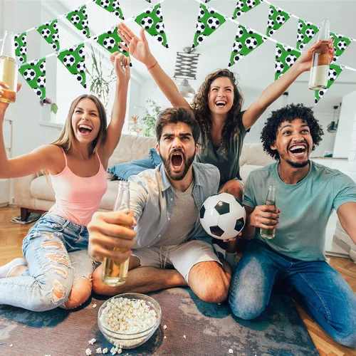 Vista 7 de Tatuo Decoraciones de fiesta de fútbol de 32.8 pies, banderines de fútbol, banderines temáticos, banderines triangulares, banderines para deportes