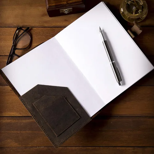 Vista 4 de Diario de cuero recargable, funda de cuaderno de escritura A5 con forro de alta calidad, soporte para bolígrafo y ranura para tarjetas, 200 páginas